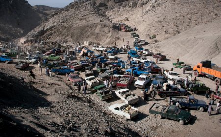 Iran’s Economic Collapse Triggers Surge in Cross-Border Smuggling and Human Trafficking Crisis