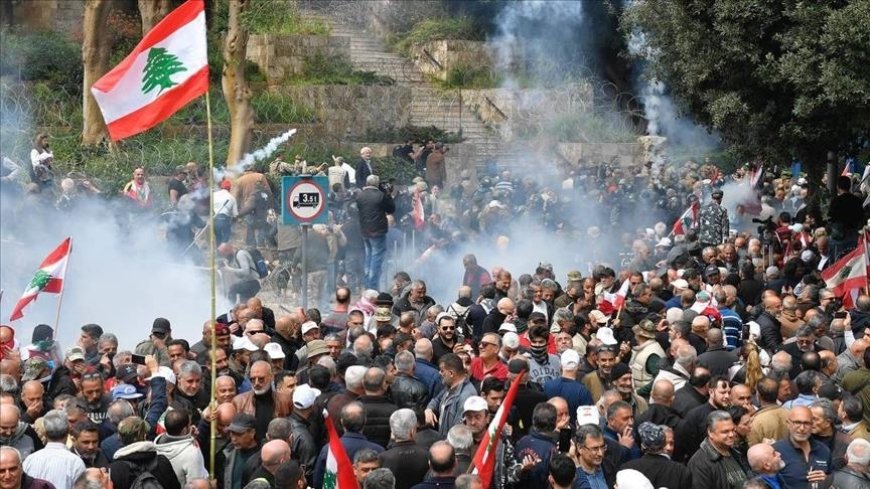 Lebanon Faces Prolonged Political Deadlock Amid Economic Crisis